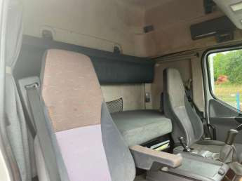 Tracteur routier Renault PREMIUM 420 DCi 