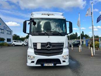Camion porteur Mercedes Actros 2536