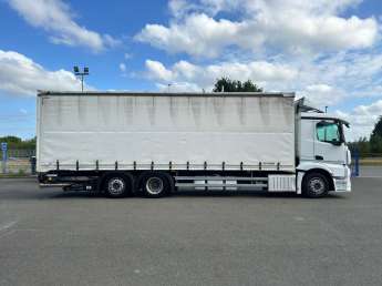 Camion porteur Mercedes Actros 2536