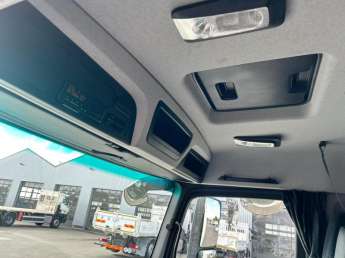 Camion porteur Mercedes Actros 2536