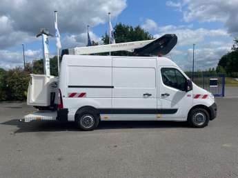 Utilitaire Renault Master 2.3 DCI 145