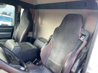 Camion porteur MAN TGS 35.470 