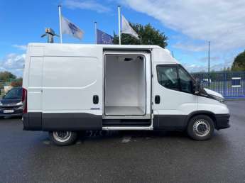 Utilitaire Iveco DAILY 35.140 HI-MATIC 