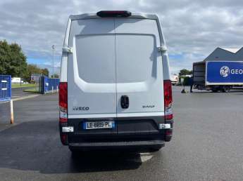 Utilitaire Iveco DAILY 35.140 HI-MATIC 