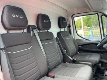 Utilitaire Iveco DAILY 35.140 HI-MATIC 