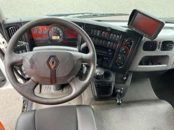 Camion porteur Renault D250 NARROW D12 