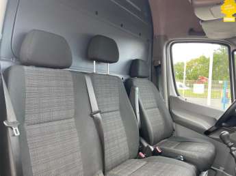 Utilitaire Mercedes SPRINTER 214 