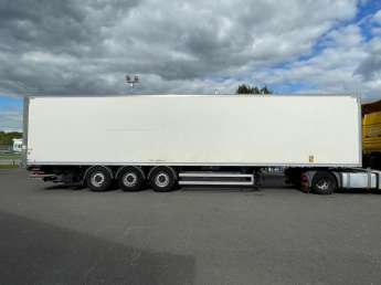 Semi-remorque Fruehauf SREM 