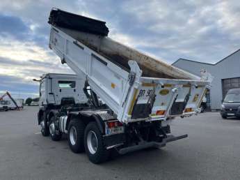 Camion porteur Mercedes AROCS 32.43 