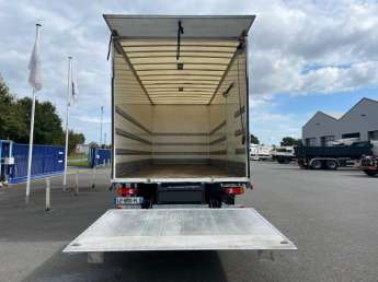 Camion porteur Renault D250 NARROW D12 
