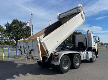 Camion porteur Volvo FMX 460 