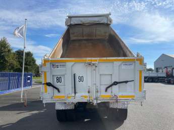 Camion porteur Volvo FMX 460 