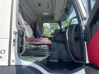 Camion porteur Volvo FMX 460 