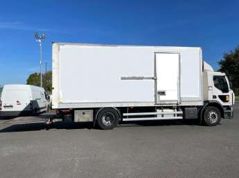 Camion porteur Renault D320.19 