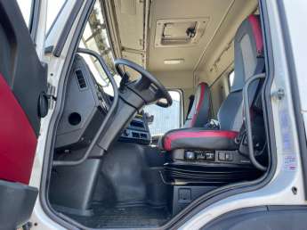 Camion porteur Volvo FMX 370 
