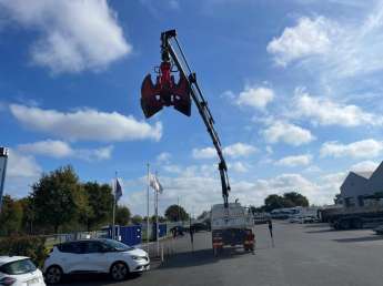 Camion porteur Renault D240.16 