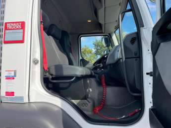Camion porteur Renault D240.16 