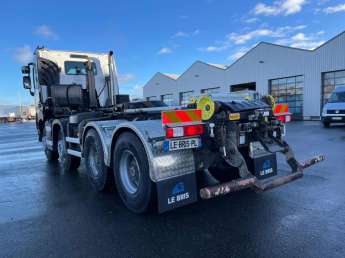 Camion porteur Renault K480 