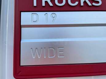 Camion porteur Renault D320