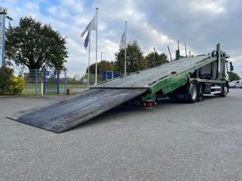 Camion porteur Renault D320
