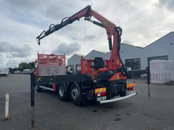 Camion porteur Renault LANDER 380 