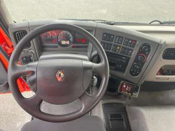 Camion porteur Renault LANDER 380 