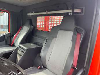 Camion porteur Renault C430.26 