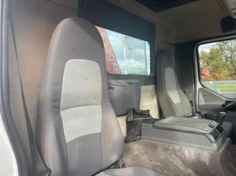 Camion porteur Renault PREMIUM 320 DCi