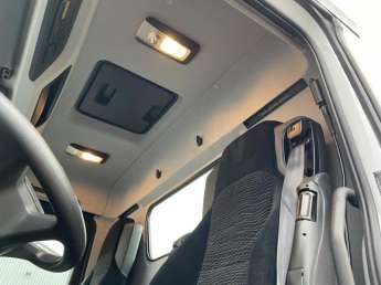 Camion porteur Mercedes ACTROS 25.40