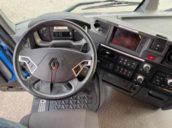 Tracteur routier Renault C460 