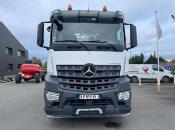 Camion porteur Mercedes AROCS 26.45 