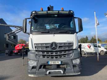 Camion porteur Mercedes AROCS 26.45 