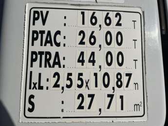 Camion porteur Mercedes AROCS 26.45 