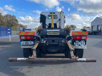 Camion porteur Renault K 440 
