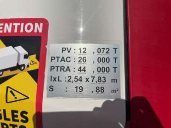 Camion porteur Renault K 440 