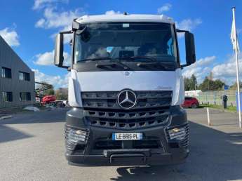 Camion porteur Mercedes AROCS 25.43 