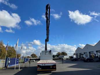 Camion porteur Mercedes AROCS 25.43 