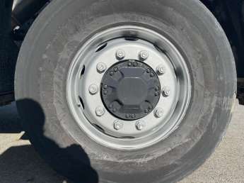 Camion porteur Mercedes AROCS 25.43 