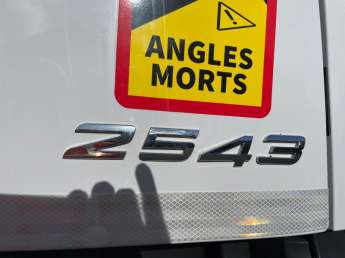 Camion porteur Mercedes AROCS 25.43 