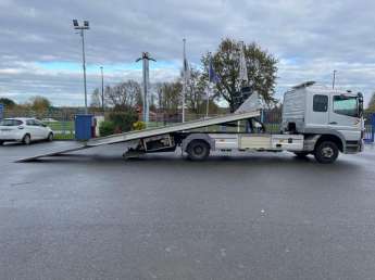 Camion porteur Mercedes ATEGO 10.23 