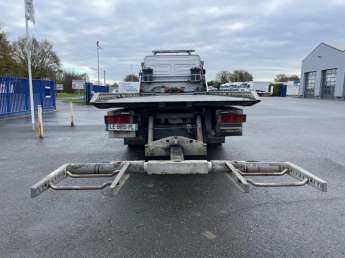 Camion porteur Mercedes ATEGO 10.23 