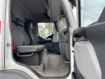 Camion porteur Renault D280.16 