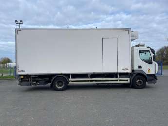 Camion porteur Renault D250 