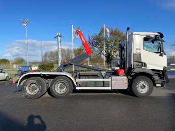 Camion porteur Renault C440 