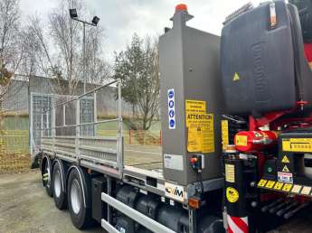 Camion porteur Scania G-410 XT 