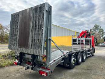 Camion porteur Scania G-410 XT 