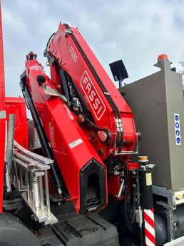 Camion porteur Scania G-410 XT 