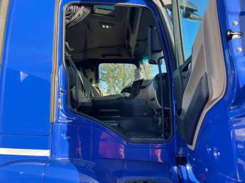 Camion porteur Mercedes ACTROS 25.43 