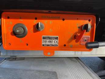 Camion porteur Mercedes ACTROS 25.43 