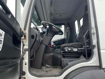 Camion porteur Iveco STRALIS 260S42 